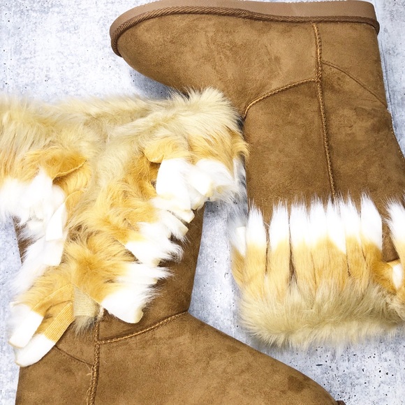 SOLD-Furry Fuzzie Boots Size 10 Brown - Picture 5 of 5